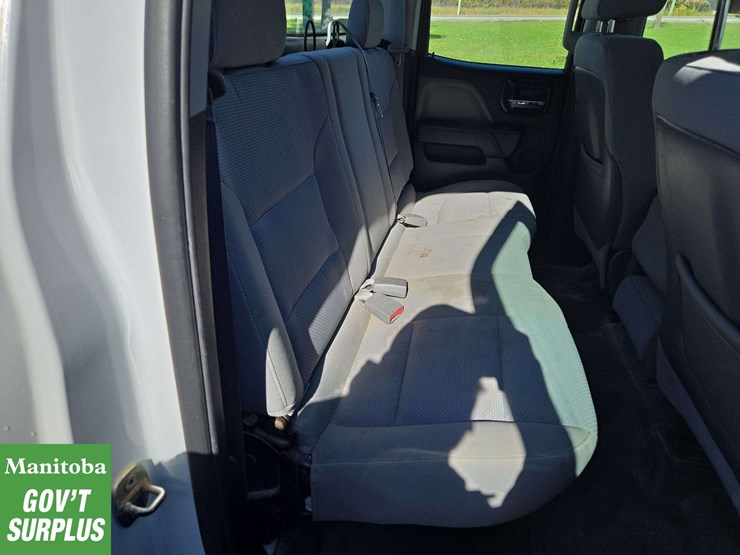 2014-chevrolet-silverado-1500-image-27