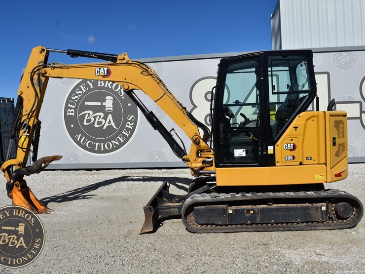 2023-caterpillar-306cr-image-12