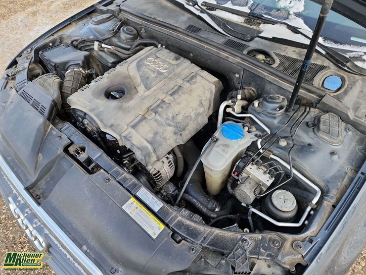 2011-audi-a4-2.0-t-quattro-image-27
