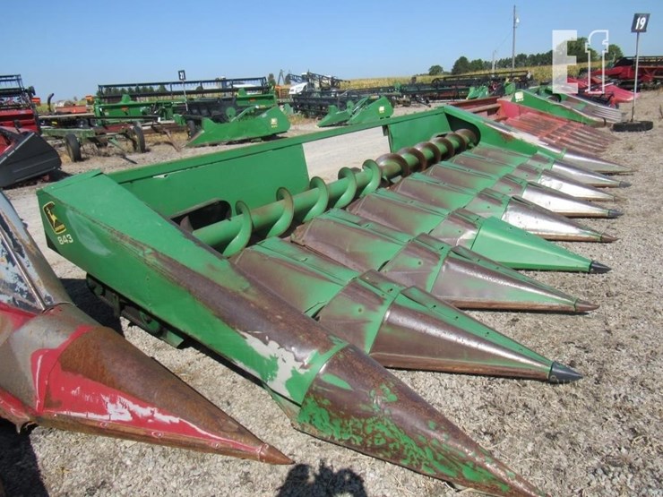 john-deere-843-image-5