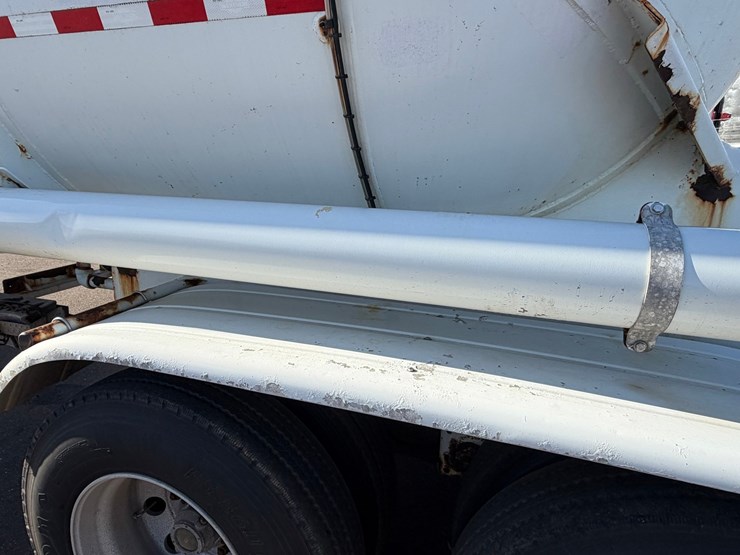 #1848-•-1997-leslie-44'-tanker-trailer-image-47