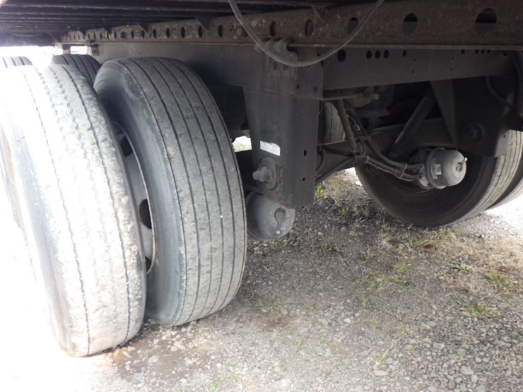 2012-utility-3000r-image-12