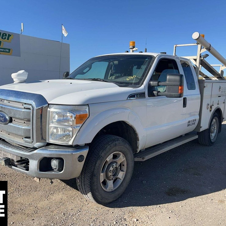 2015 FORD F350