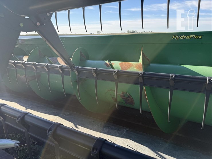 2014-john-deere-635f-image-9