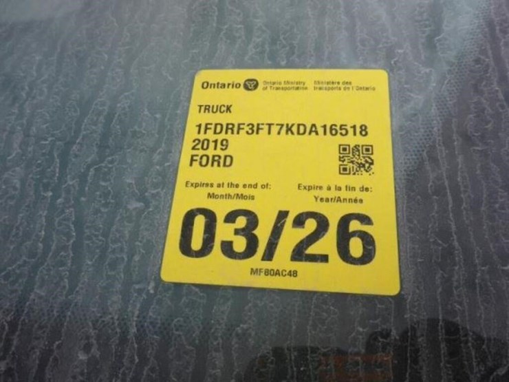 2019-ford-f350-xl-image-11