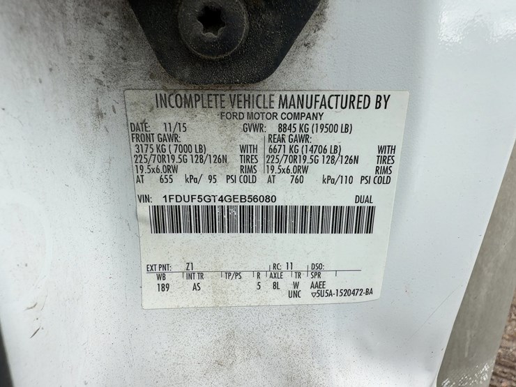 2016-ford-f550-xl-image-27