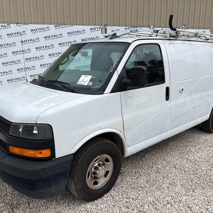 2018 CHEVROLET EXPRESS 2500