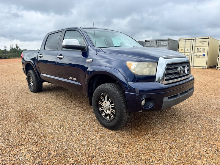 2008-toyota-tundra-image-8
