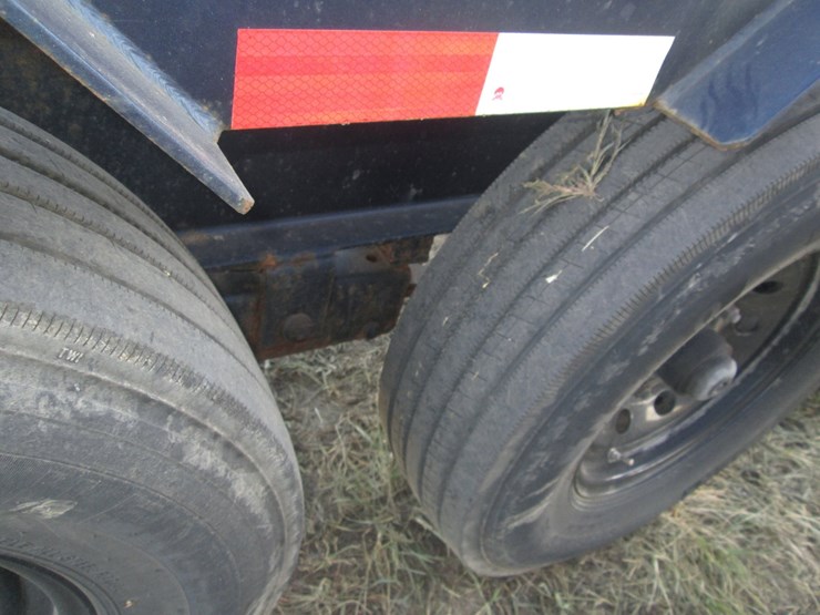 2025-custom-trailer-image-9