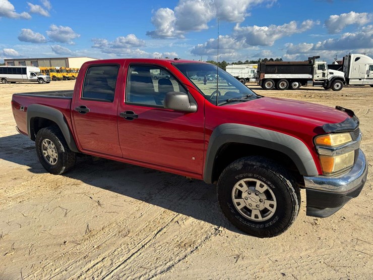 2007-chevrolet-colorado-lt-image-2