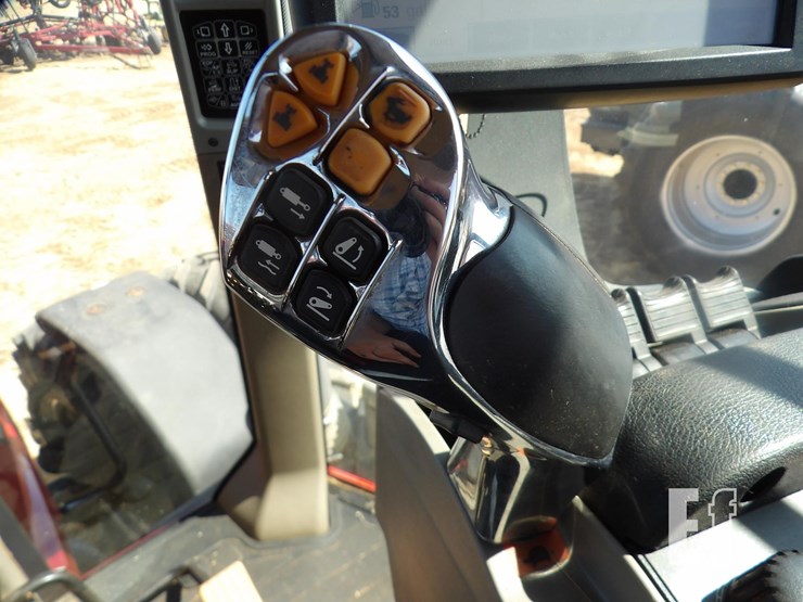 2014-case-ih-magnum-290-image-44
