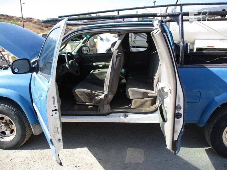 2003-toyota-tundra-image-10
