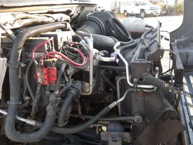 2006-chevrolet-c4500-utility-truck-image-12