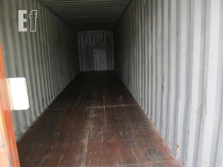 40'-high-cube-shipping-container-image-3