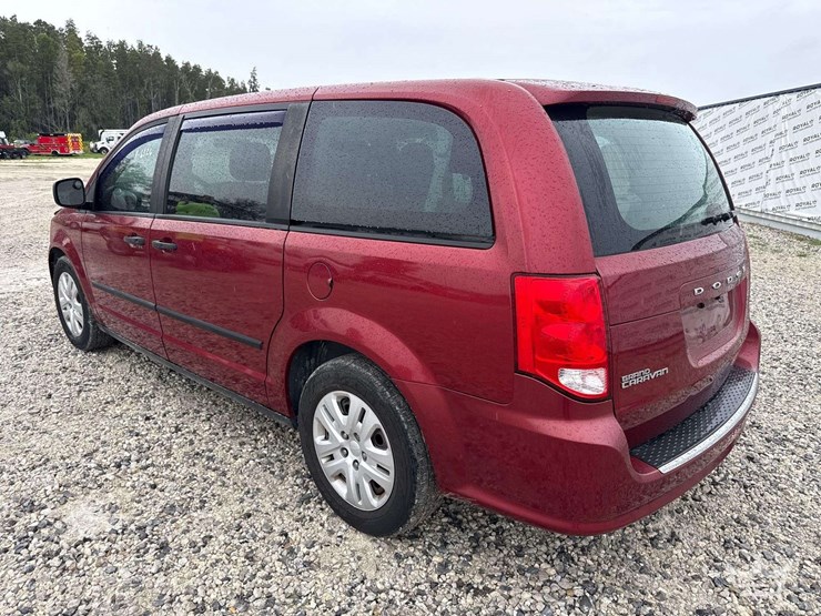 2014-dodge-grand-caravan-image-4