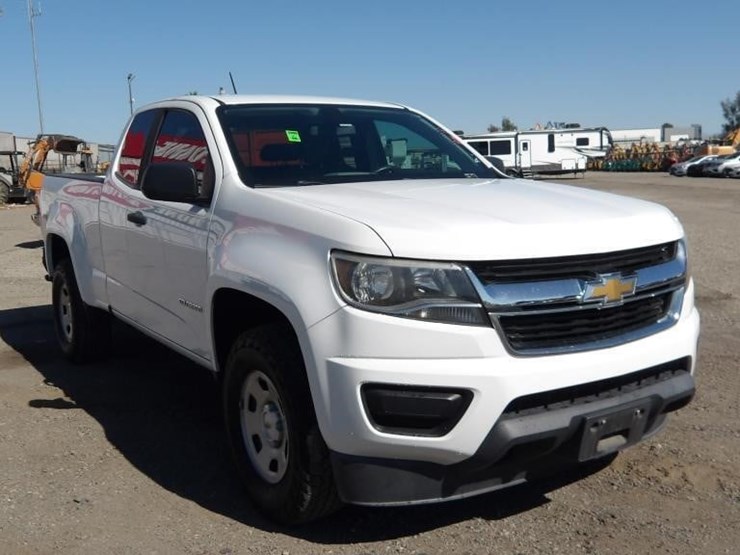 2019-chevrolet-colorado-image-2