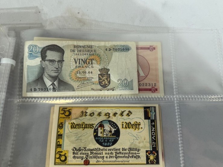 #40308-•-foreign-currency-bank-notes-image-167