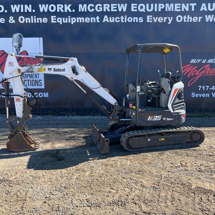 2020 BOBCAT E35i