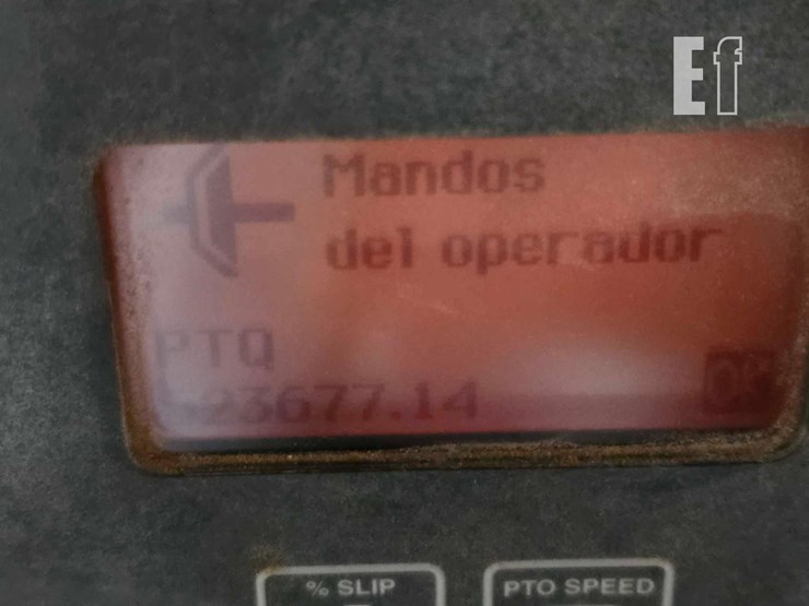 2011-john-deere-7830-image-16