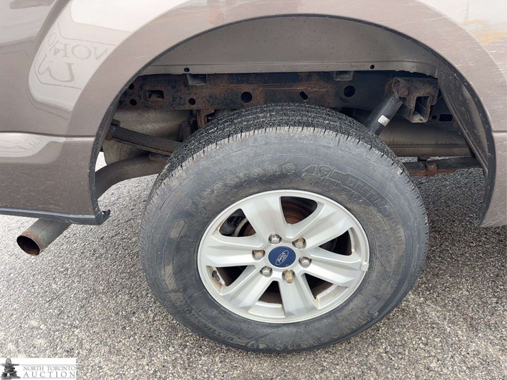 2017-ford-f150-image-23