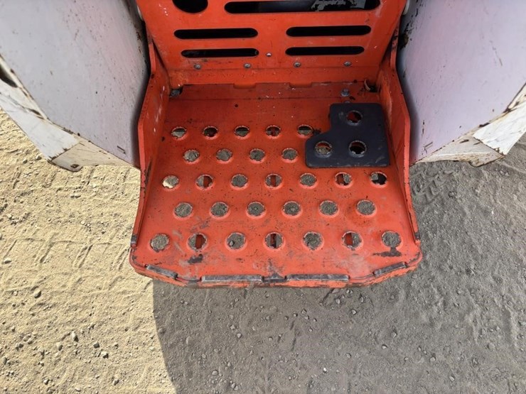 2018-bobcat-mt85-image-22
