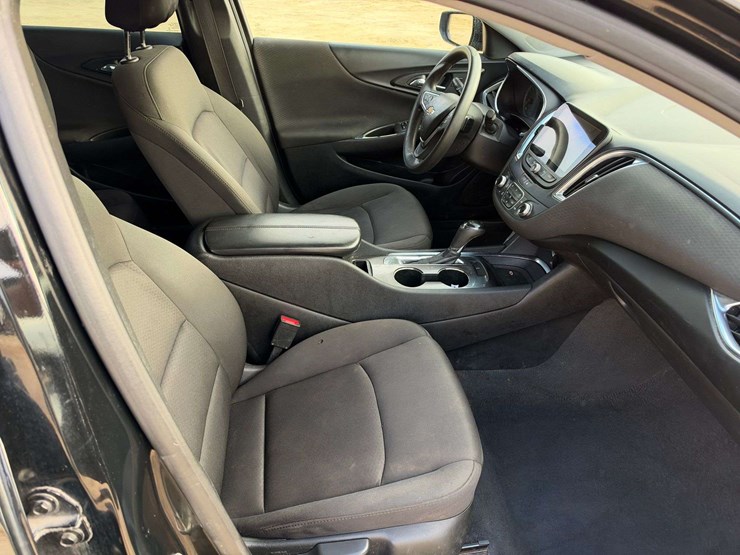 2020-chevrolet-malibu-lt-4-door-sedan-(167,146-miles)-image-18