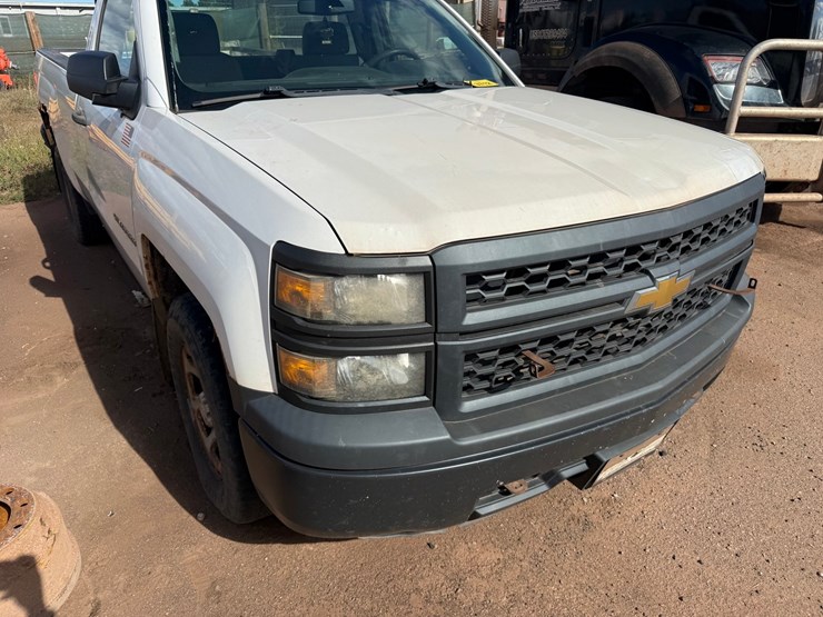 2014-chevrolet-1500-image-17
