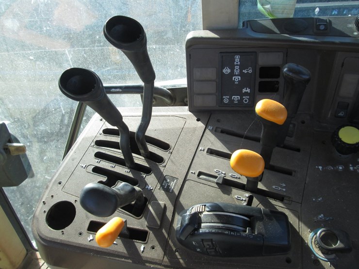 john-deere-6310-image-26