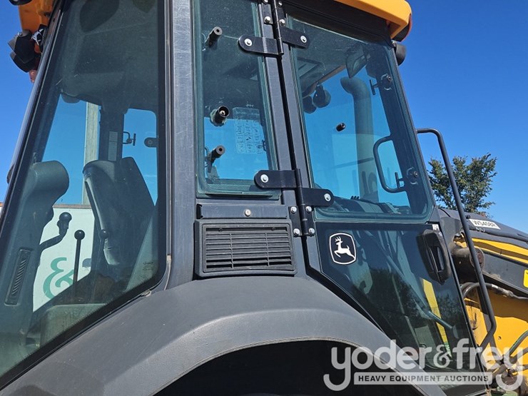 2018-deere-410l-image-28