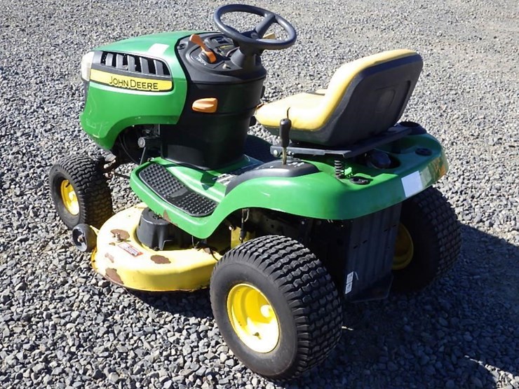 john-deere-d105-image-3