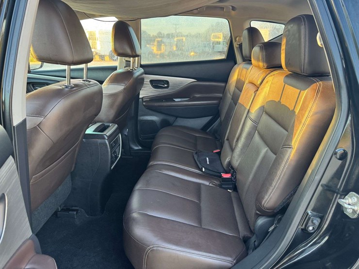 2015-nissan-murano-sl-image-18