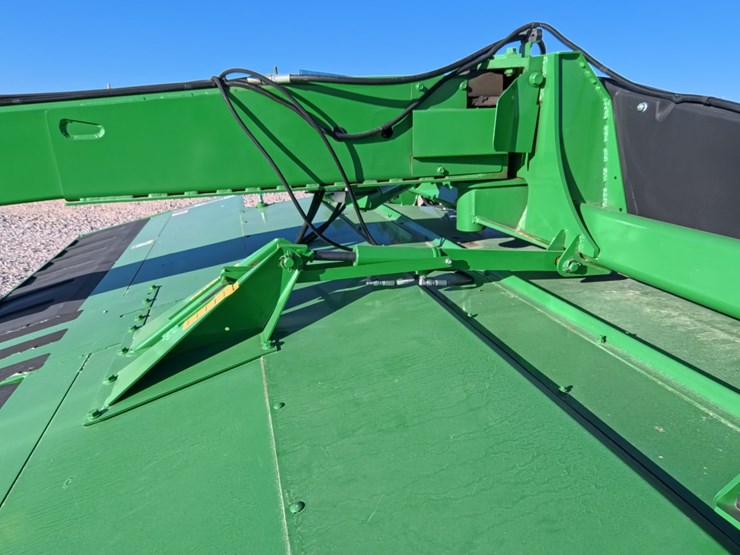 2019-john-deere-956-image-14
