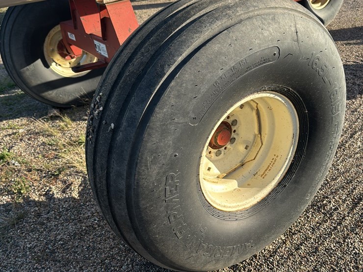 11-13-1450-gallon-nh3-tank,-16.5l---16.1-sl-tires-image-10