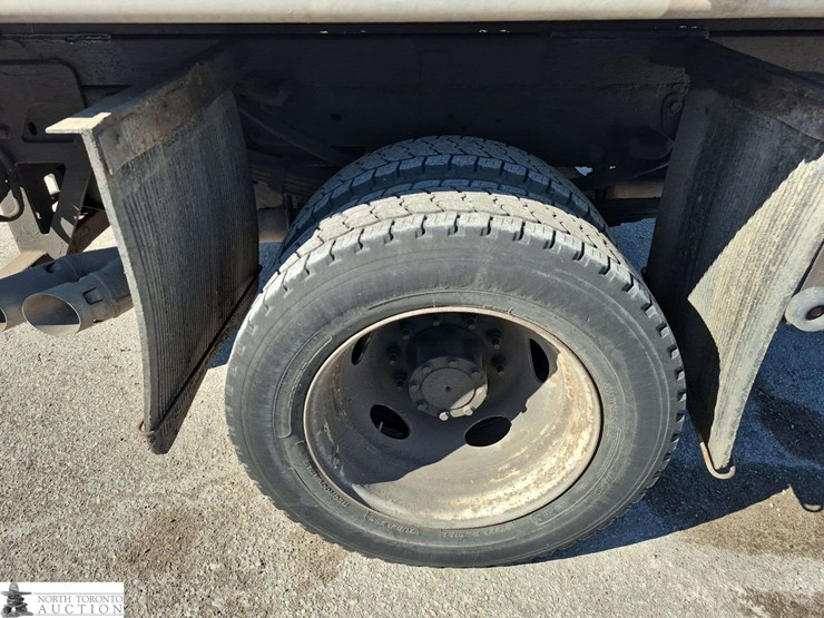 2016-ford-f450-image-24