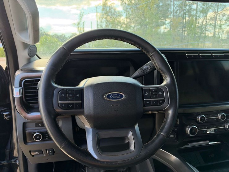 2023-ford-f450-image-12