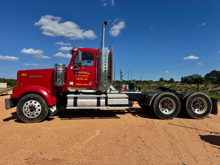 2010-western-star-4900-image-2