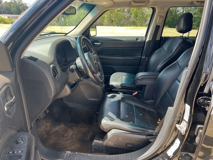 2016-jeep-patriot-image-10