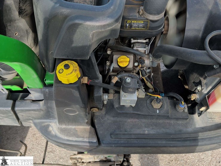 2015-john-deere-2500-image-30