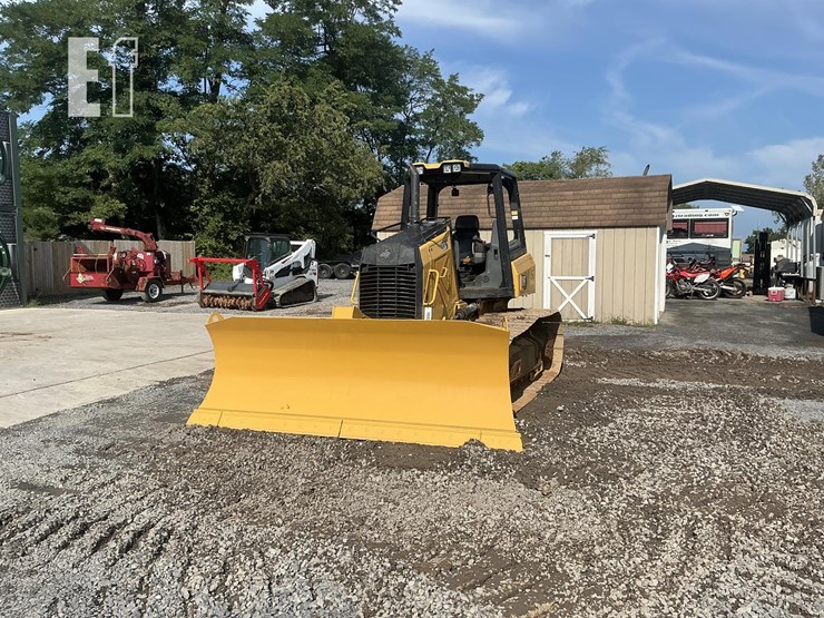 2023-caterpillar-d3-lgp-image-8