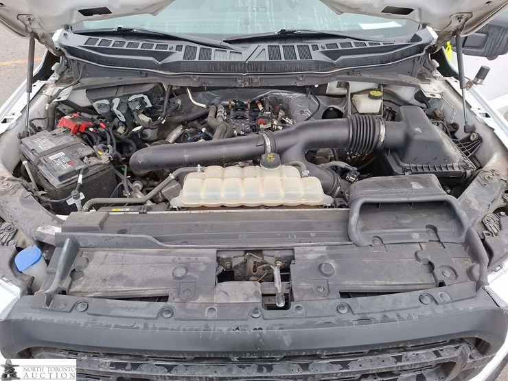 2021-ford-f150-image-9