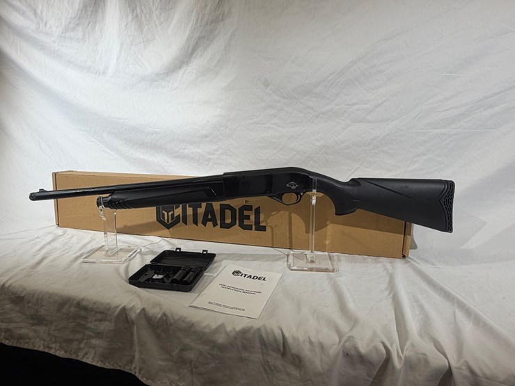 #27-•-citadel-semi-automatic-shotgun-image-1