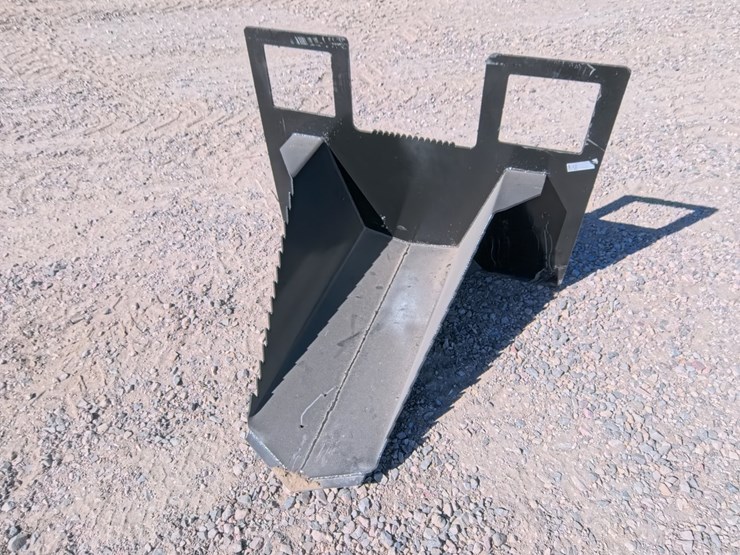 #3048-•-newskid-steer-quick-attach-40-inch-tree-spade-image-6
