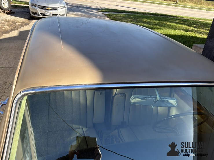 1972-rolls-royce-silver-shadow-4-door-sedan-image-17