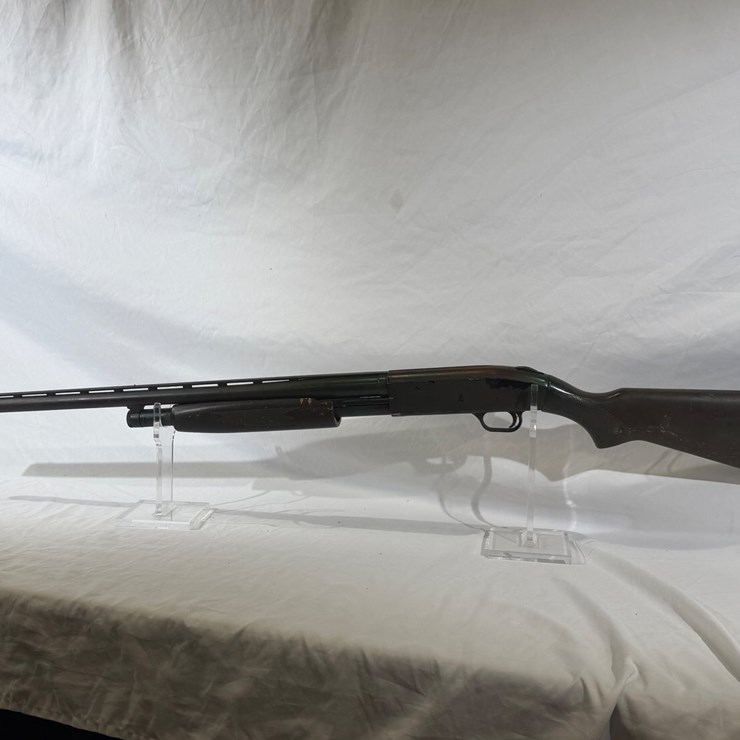 #34 • MOSSBERG MODEL 500A PUMP ACTION SHOTGUN