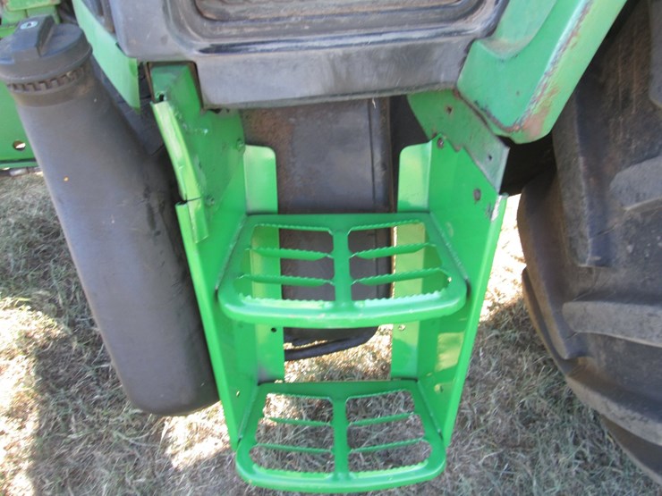 john-deere-6310-image-21
