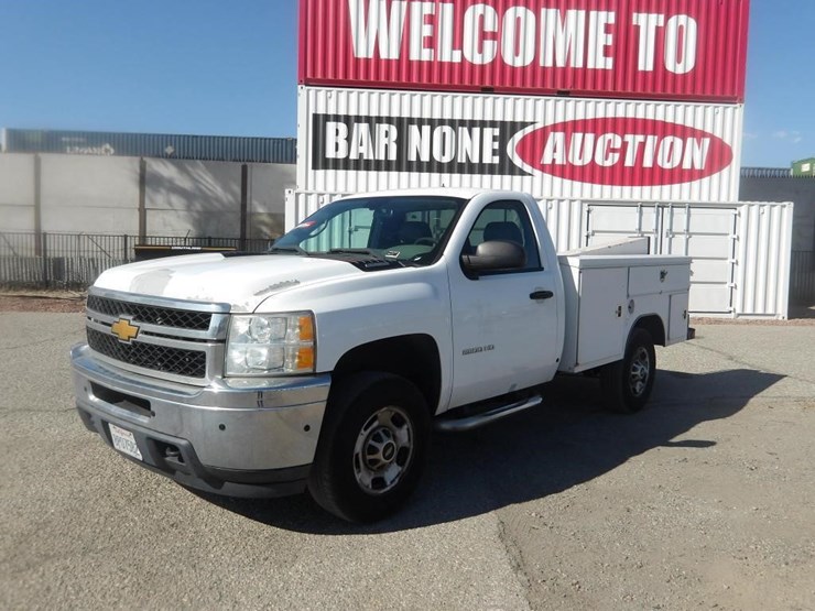 2013-chevrolet-2500-image-2