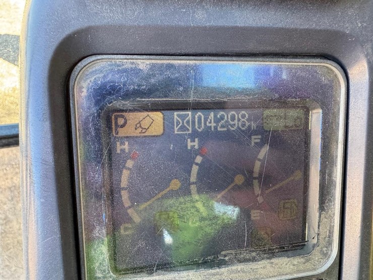 komatsu-pc160-image-25