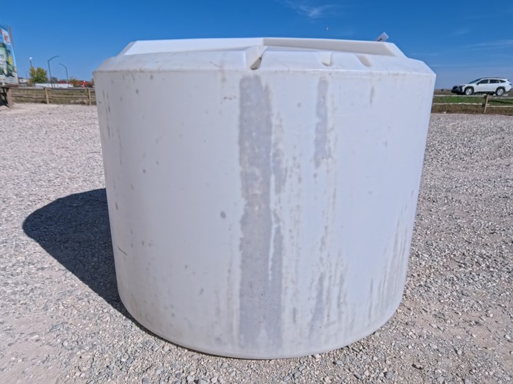 #2076-•-1500-gallon-poly-water-tank-image-6