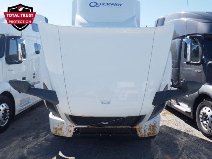 2020-volvo-vnr300-image-21