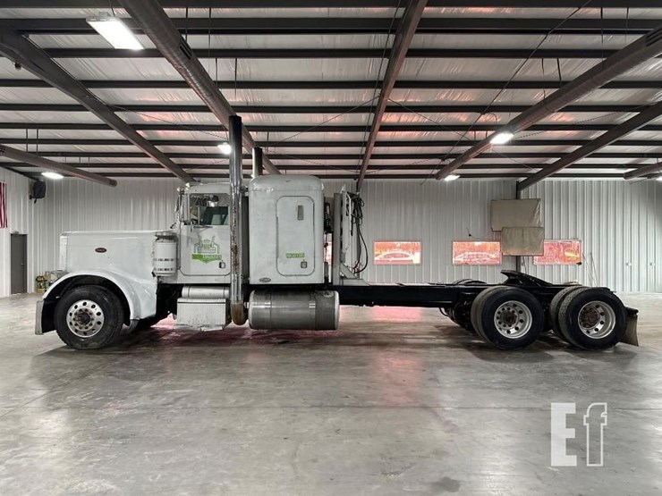 1994-peterbilt-378-image-5